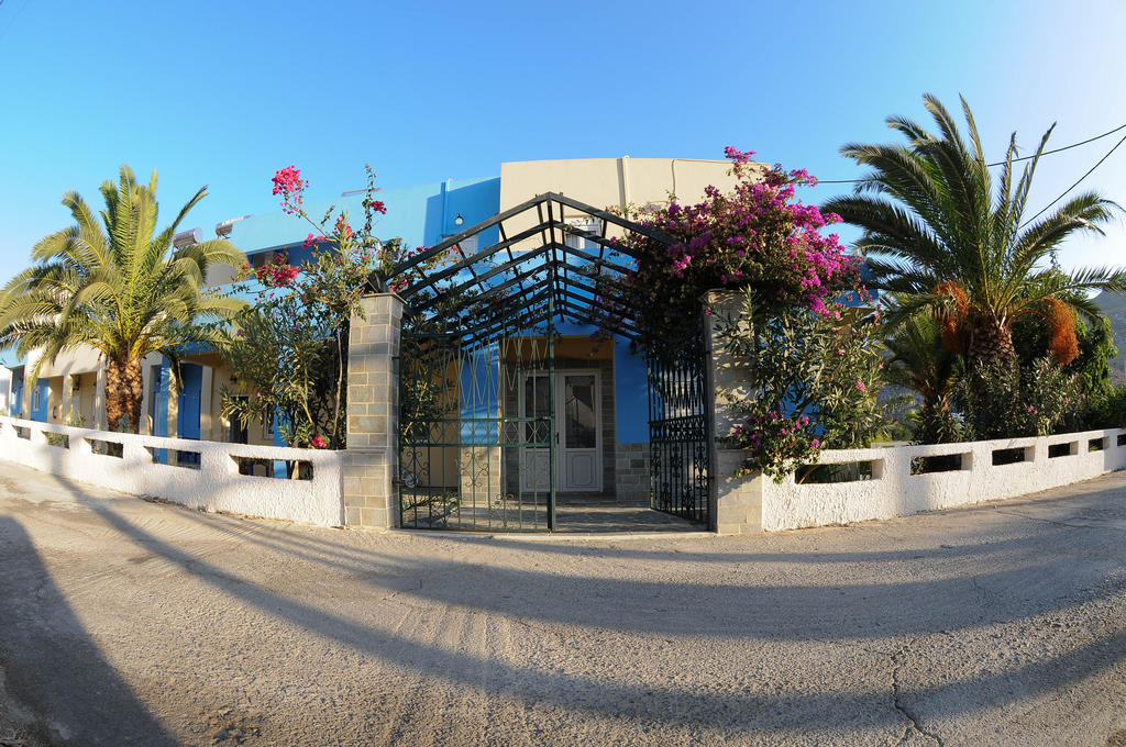 Efstathia Hotel Xirokambos  Extérieur photo