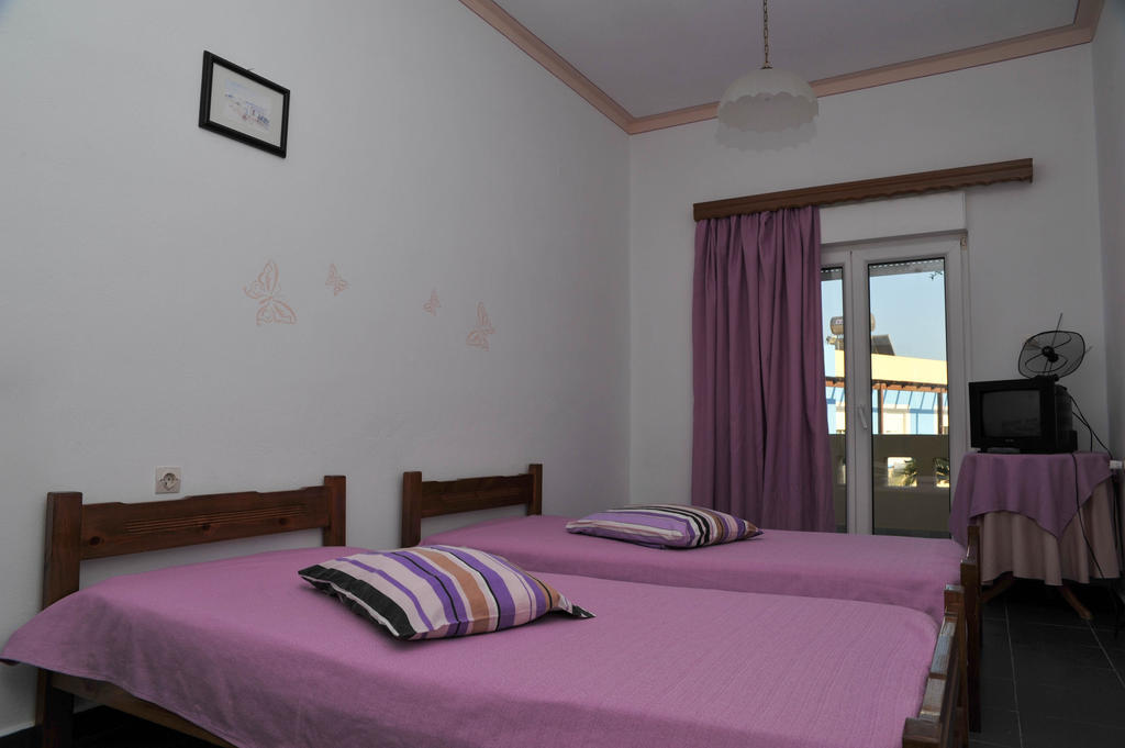 Efstathia Hotel Xirokambos  Chambre photo