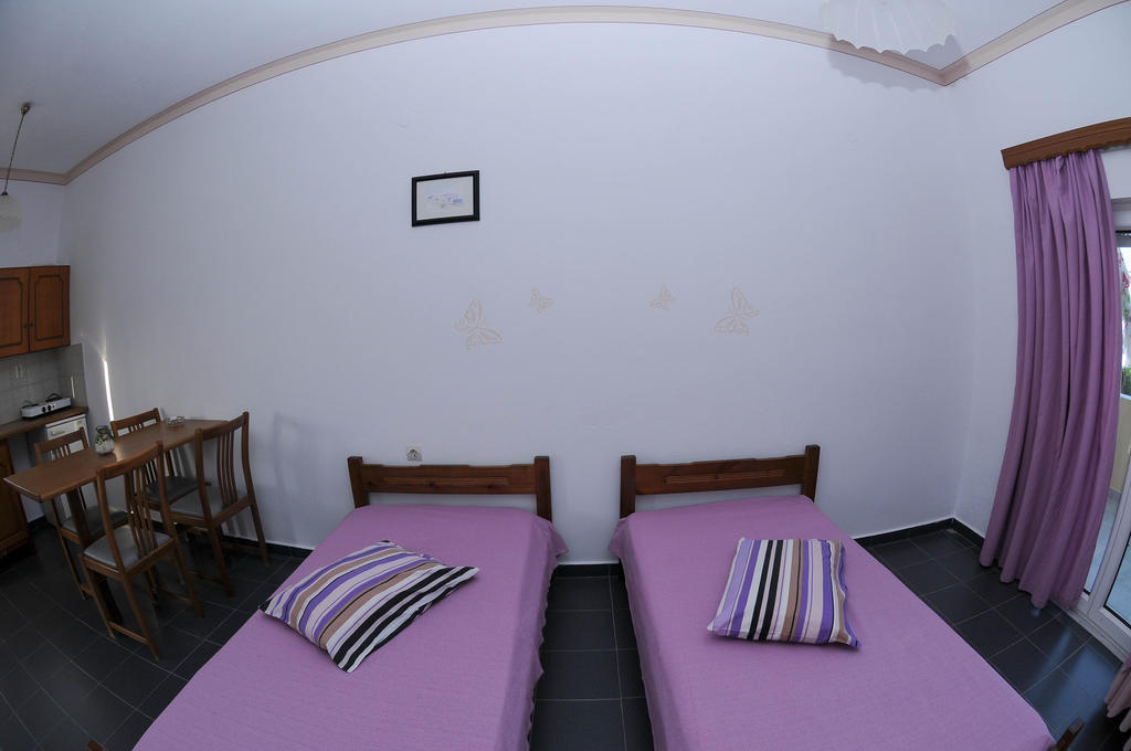 Efstathia Hotel Xirokambos  Chambre photo