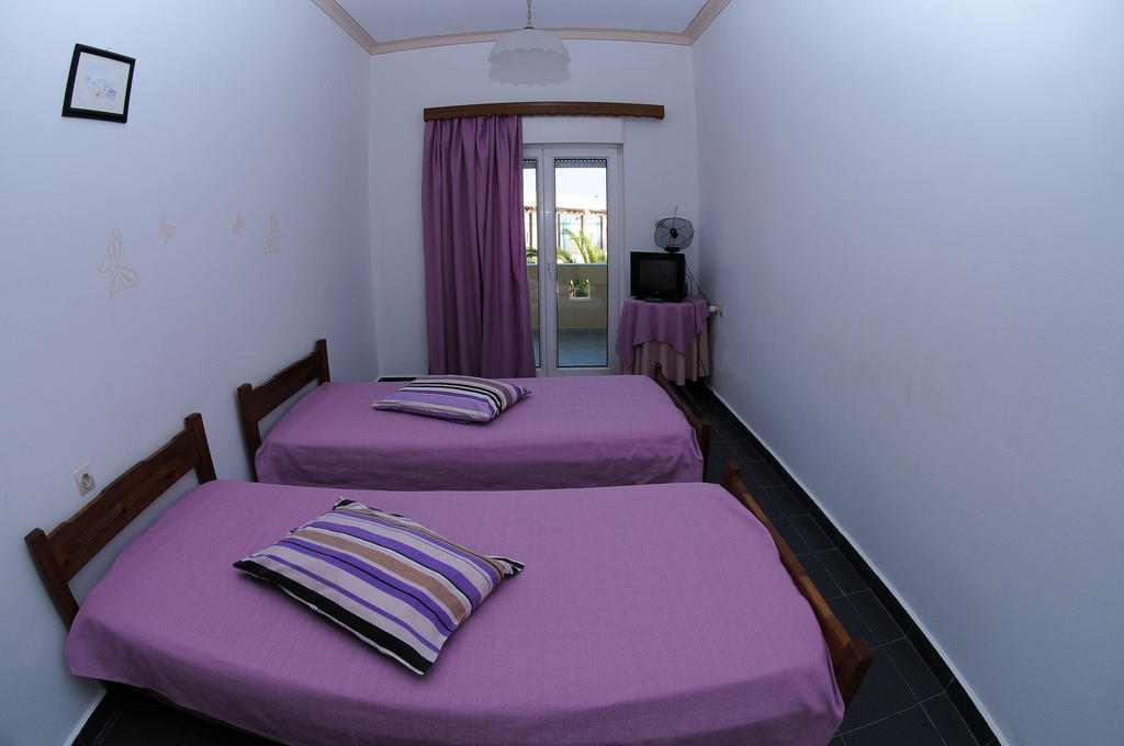 Efstathia Hotel Xirokambos  Extérieur photo