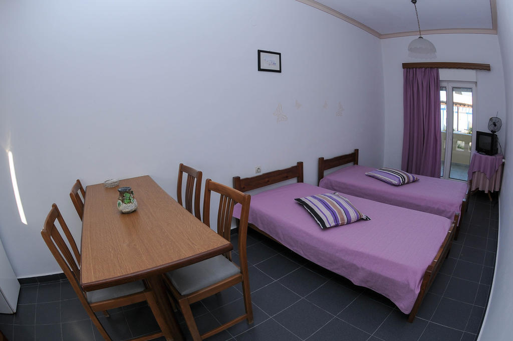 Efstathia Hotel Xirokambos  Chambre photo