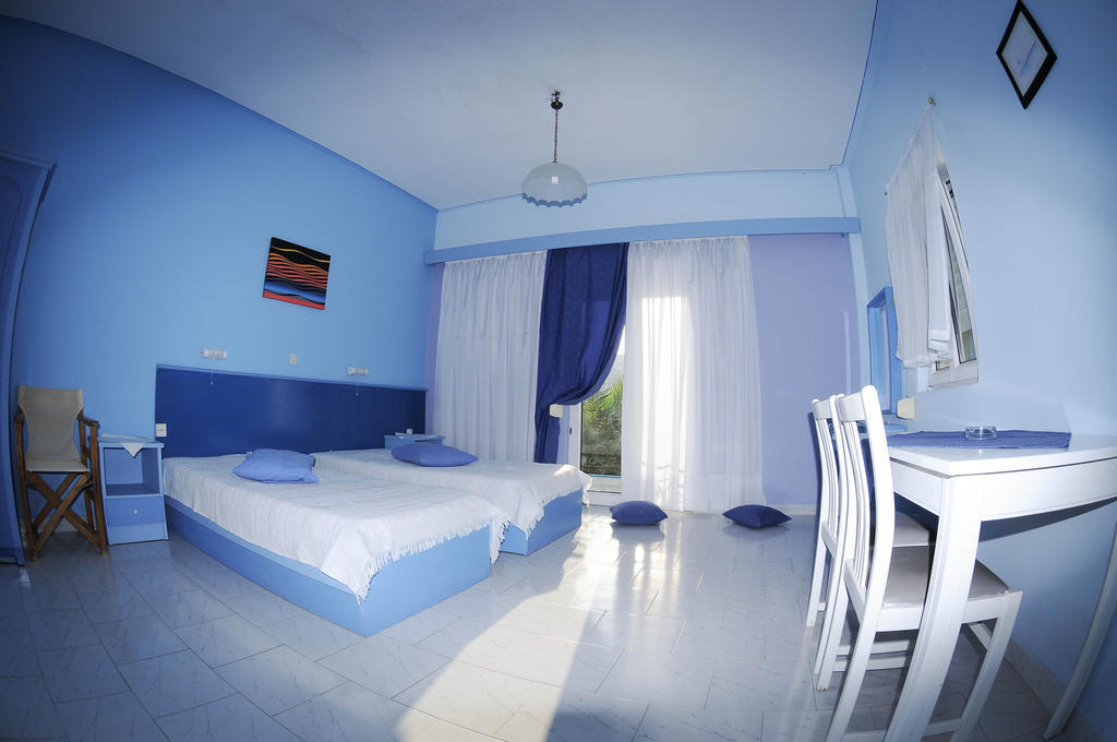 Efstathia Hotel Xirokambos  Extérieur photo