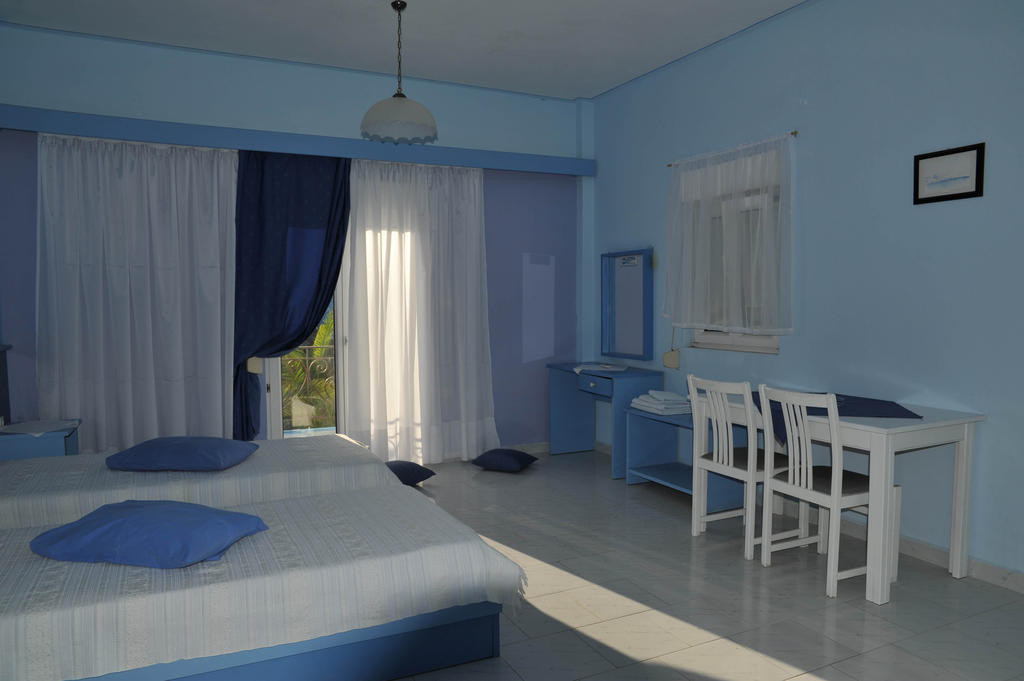 Efstathia Hotel Xirokambos  Chambre photo