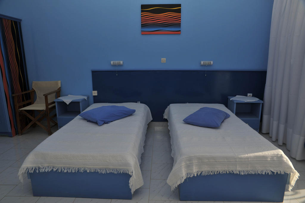Efstathia Hotel Xirokambos  Chambre photo