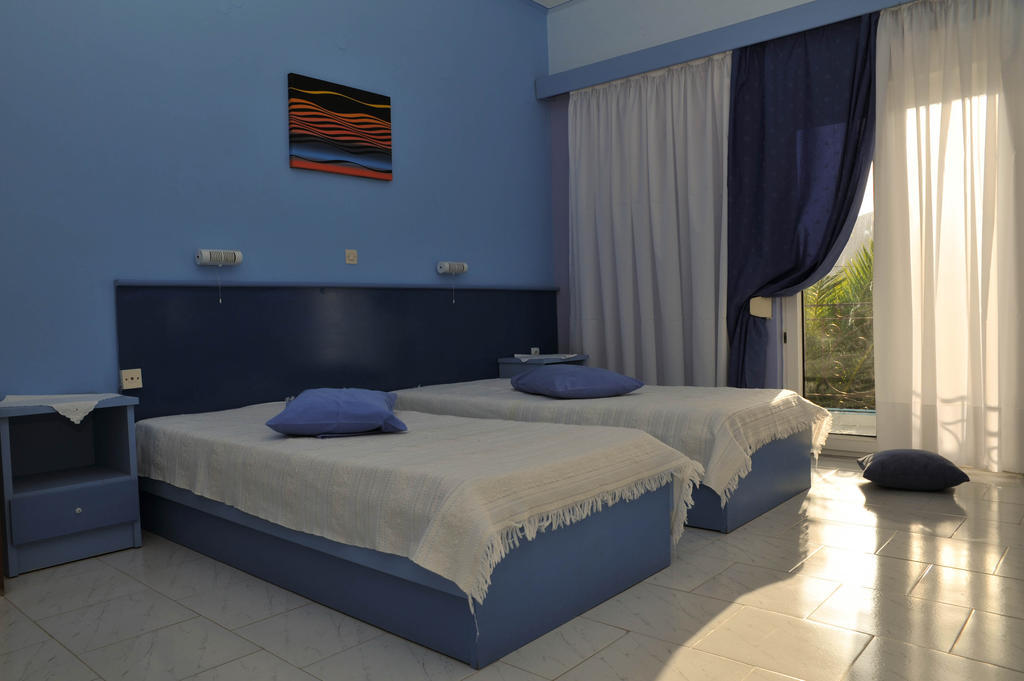 Efstathia Hotel Xirokambos  Chambre photo