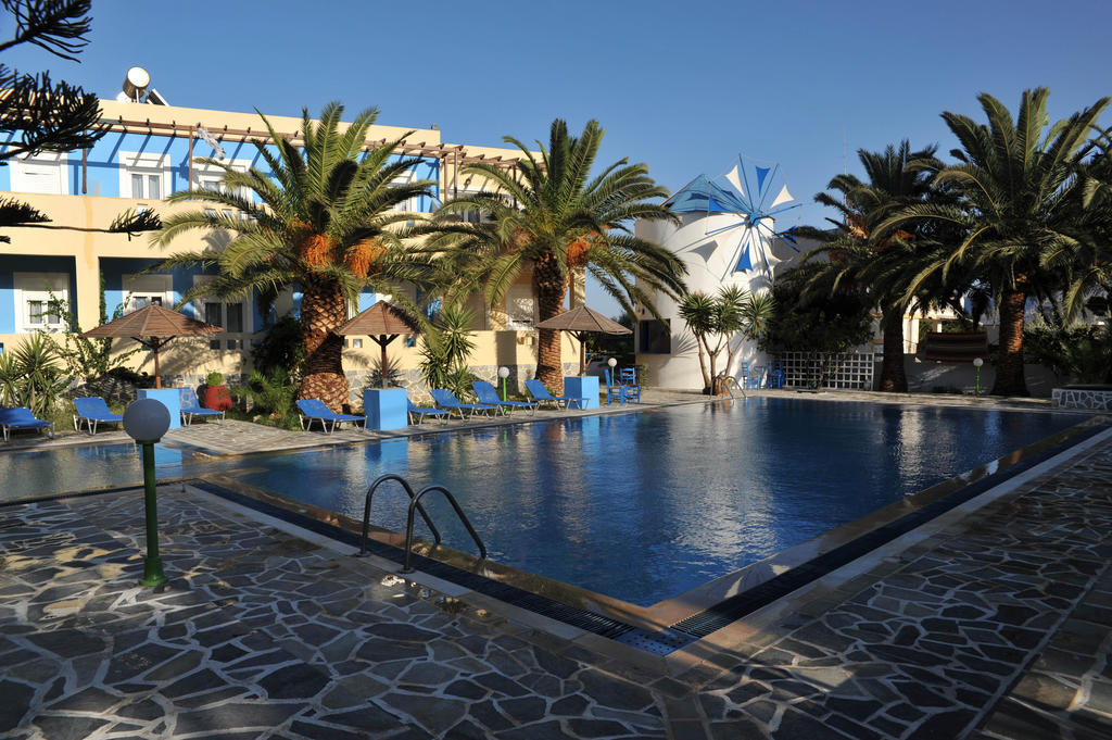 Efstathia Hotel Xirokambos  Extérieur photo